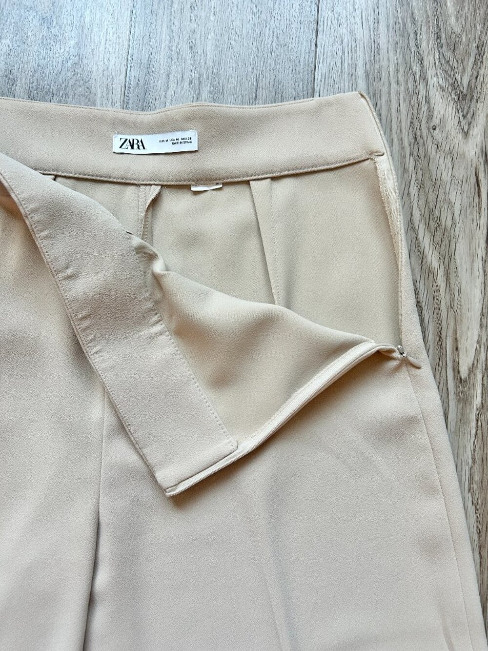 Zara Pleated Pull On Wide Leg Cropped Culottes Pants in Khaki Tan Size M - Picture 6 of 7